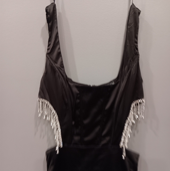 Windsor Glam Stunning Rhinestone Trim Minidress - Picture 10 of 12